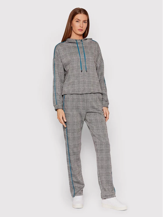 United Colors Of Benetton Γυναίκες Υφασμάτινα Παντελόνια Παντελόνι υφασμάτινο 3YZQP0515 Γκρι Regular Fit Γκρι 2 United Colors Of Benetton Γυναίκες Υφασμάτινα Παντελόνια Παντελόνι υφασμάτινο 3YZQP0515 Γκρι Regular Fit Γκρι - Image 2