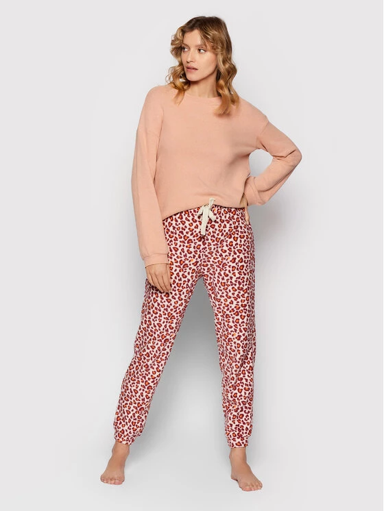 United Colors Of Benetton Γυναίκες Μπλούζες & Μπλουζάκια Πιτζάμας Μπλούζα πιτζάμας 3Q413M00E Ροζ Ροζ 2 United Colors Of Benetton Γυναίκες Μπλούζες & Μπλουζάκια Πιτζάμας Μπλούζα πιτζάμας 3Q413M00E Ροζ Ροζ - Image 2