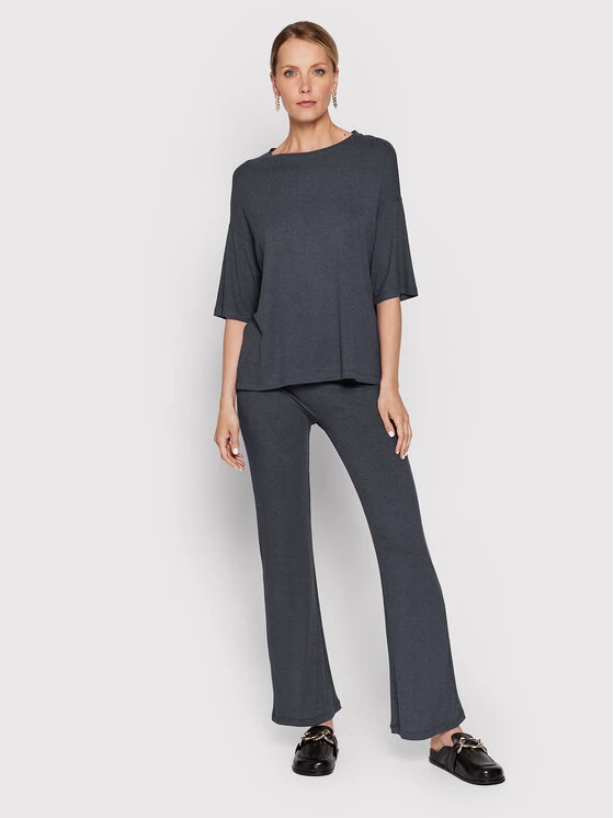 United Colors Of Benetton Γυναίκες Μπλουζάκια Μπλουζάκι 3O4P3M018 Σκούρο μπλε Boxy Fit Σκούρο μπλε 2 United Colors Of Benetton Γυναίκες Μπλουζάκια Μπλουζάκι 3O4P3M018 Σκούρο μπλε Boxy Fit Σκούρο μπλε - Image 2