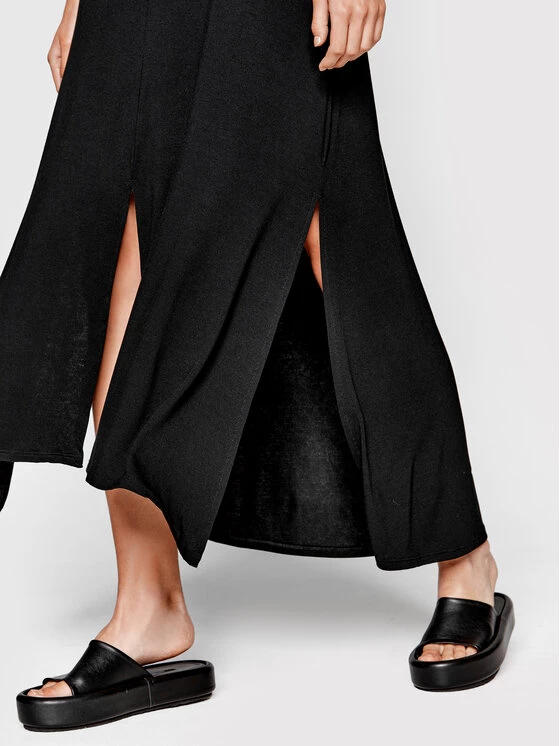 United Colors Of Benetton Γυναίκες Καλοκαιρινά Φορέματα Φόρεμα καλοκαιρινό 31UCDV004 Μαύρο Slim Fit Μαύρο 4 United Colors Of Benetton Γυναίκες Καλοκαιρινά Φορέματα Φόρεμα καλοκαιρινό 31UCDV004 Μαύρο Slim Fit Μαύρο - Image 4