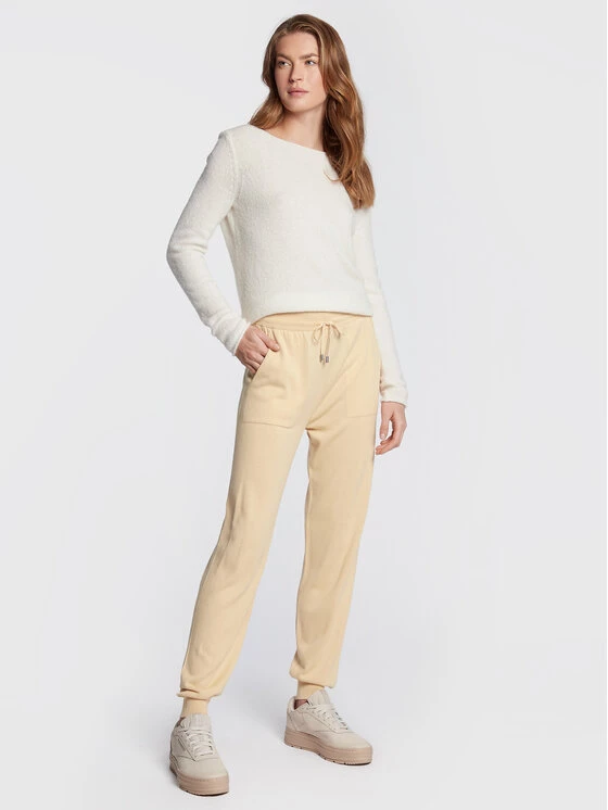 United Colors Of Benetton Γυναίκες Παντελόνια Φόρμας Παντελόνι φόρμας 113CDF004 Μπεζ Relaxed Fit Μπεζ 2 United Colors Of Benetton Γυναίκες Παντελόνια Φόρμας Παντελόνι φόρμας 113CDF004 Μπεζ Relaxed Fit Μπεζ - Image 2