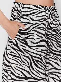 United Colors Of Benetton Γυναίκες Παντελόνες Παντελόνα 4ZN95F001 Λευκό Relaxed Fit Λευκό -United Colors Of Benetton Κατάστημα unnamed file 4086