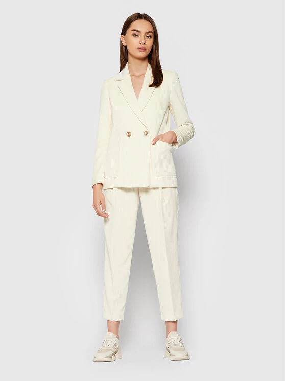 United Colors Of Benetton Γυναίκες Σακάκια & Μπλέιζερ Μπλέιζερ 2NIA52484 Μπεζ Regular Fit Μπεζ 2 United Colors Of Benetton Γυναίκες Σακάκια & Μπλέιζερ Μπλέιζερ 2NIA52484 Μπεζ Regular Fit Μπεζ - Image 2